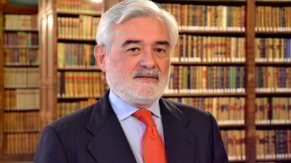 Darío Villanueva, secretario de la Academia