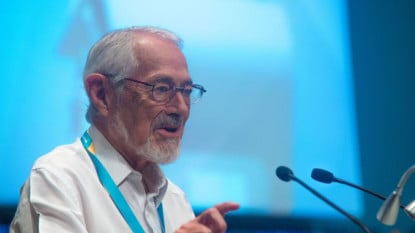 El académico mexicano, Ruy Pérez Tamayo, durante la Feria del Libro de Guadalajara (México). Foto: ©FIL / Pedro Andrés.