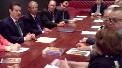 Sesión de trabajo de la Academia Nicaragüense de la Lengua.