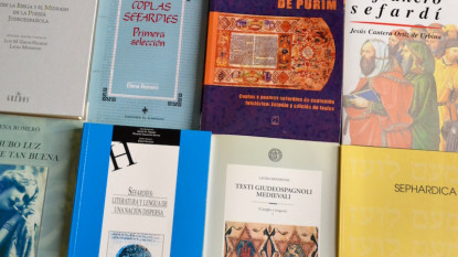 Libros sobre el judeoespañol en la biblioteca de la RAE.