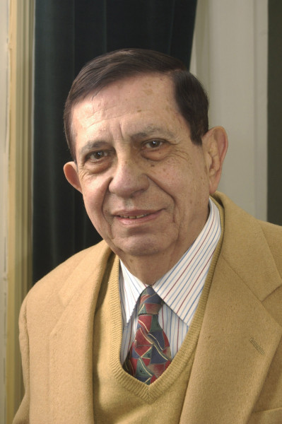 Rolando Costa Picazo