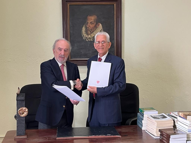 Firma del convenio de colaboración entre la Real Academia Española, la Academia Dominicana de la Lengua, la Fundación pro-RAE y el Instituto Guzmán Ariza de Lexicografía (IGALEX) para el «Diccionario histórico de la lengua española» («DHLE»)